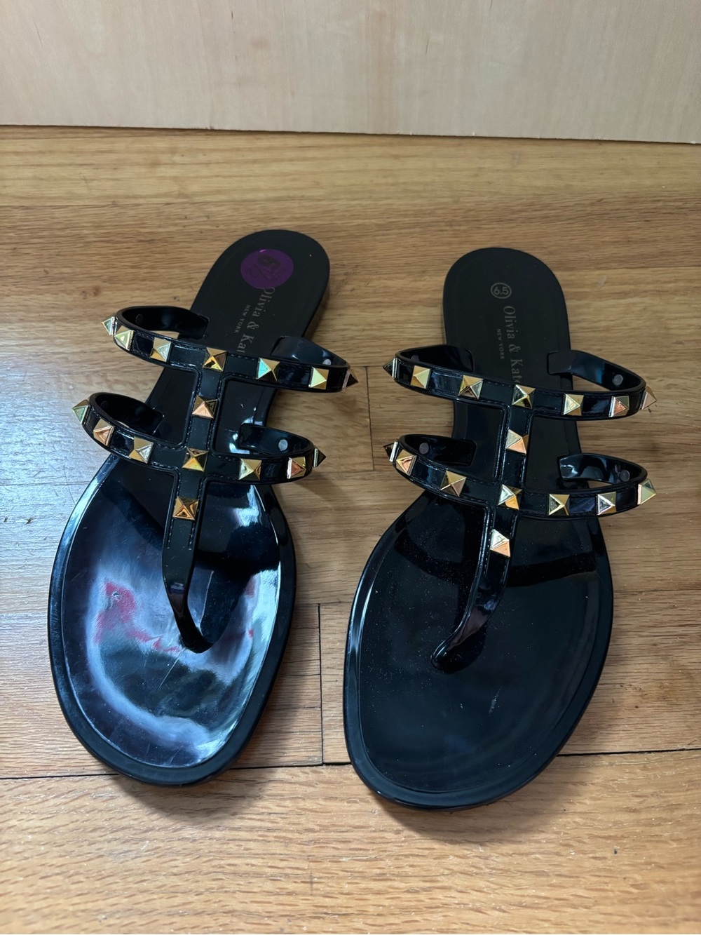 Olivia & Kate Black Studded T-Strap Flats — Women's 6.5, New
